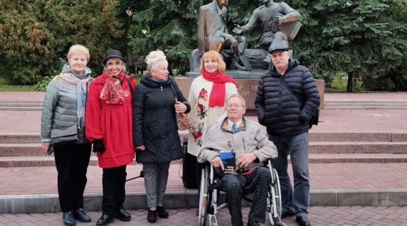 День города Смоленск 2025 памятник Твардовскому